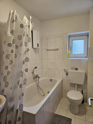 Ein Badezimmer in der Unterkunft homes of ruhr - Monteurwohnung Arena