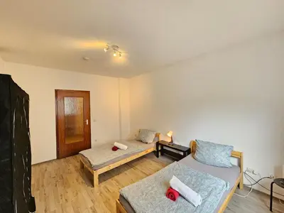 Ein Bett oder Betten in einem Zimmer der Unterkunft homes of ruhr - Monteurwohnung Schranke