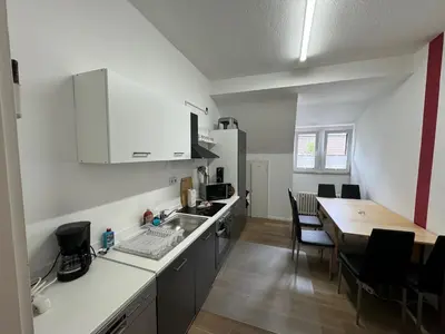 Küche/Küchenzeile in der Unterkunft homes of ruhr - Monteurwohnung Grillo