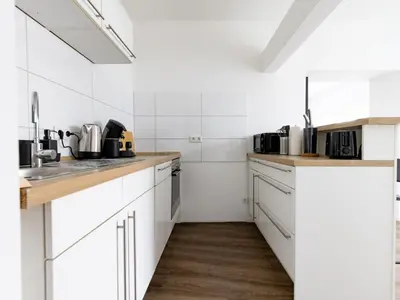 Küche/Küchenzeile in der Unterkunft 2 BR with free parking and terrace