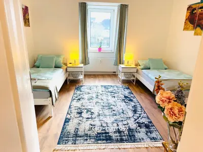 Ein Sitzbereich in der Unterkunft Monteurwohnung oder Messewohnung inklusive Fitness Studio