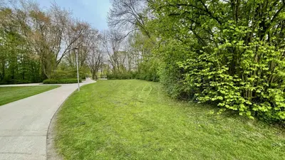 Ein Garten an der Unterkunft Fachwerk Maisonette Wohnung mit Stadtblick