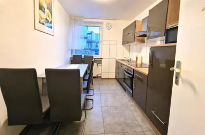 Küche/Küchenzeile in der Unterkunft BS Comfort Oberhausen-Sterkrade City Apartment