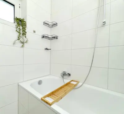 Ein Badezimmer in der Unterkunft Moderne Wohnung mit Balkon ideal für Familien und Geschäftsreisende