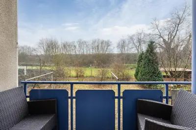 Ein Balkon oder eine Terrasse in der Unterkunft 2 rooms I 55sqm Apartment I Parking