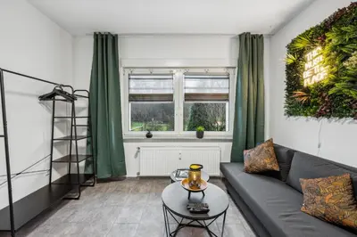 Ein Sitzbereich in der Unterkunft 2 rooms I 55sqm Apartment I Parking