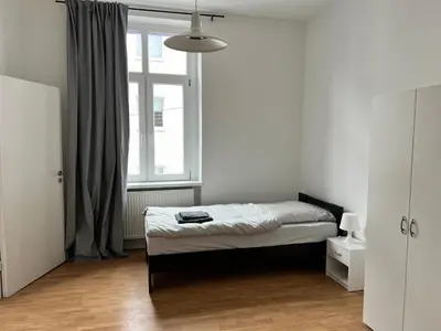 Ein Bett oder Betten in einem Zimmer der Unterkunft FirmenQuartier24 im 2 OG in Wuppertal