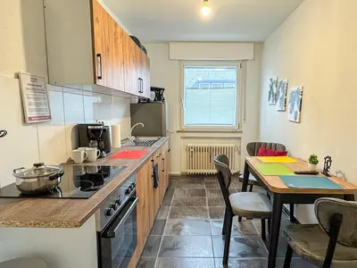 Küche/Küchenzeile in der Unterkunft Serviceroom24 - Apartment 1 in Gladbeck WLAN - Smart-TV - 24-7 Check-in und Küche