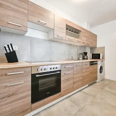 Tolstov Apartments - Monteurwohnung - 2 Schlafzimmer - Küche - Waschmaschine - 25 Min zur Messe DUS