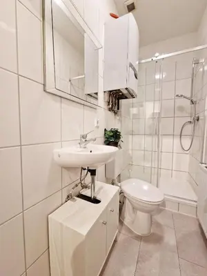 Ein Badezimmer in der Unterkunft stayVision LS1 Wohnung 8 - 1 bedroom - 4 guests - top Wi-Fi