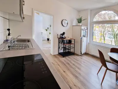 Küche/Küchenzeile in der Unterkunft stayVision LS1 Wohnung 8 - 1 bedroom - 4 guests - top Wi-Fi