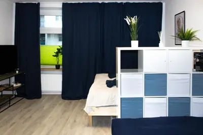 TV/Unterhaltungsangebot in der Unterkunft Modernes Apartment Zentral mit Küche & Smart TV