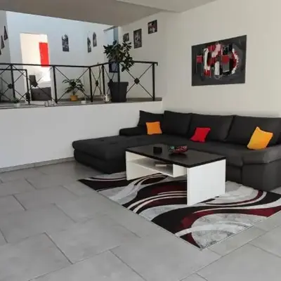 Moderne Doppelhaushälfte mit Süd-West-Terrasse