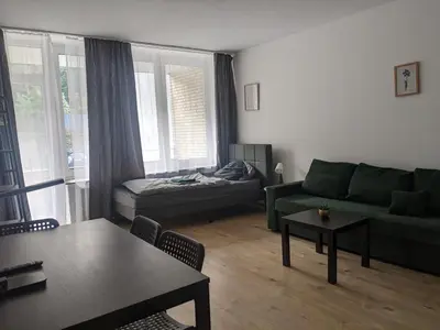 Ein Sitzbereich in der Unterkunft Monteurwohnung 1 Ferienwohnung Business Appartement Velbert 6 Personen