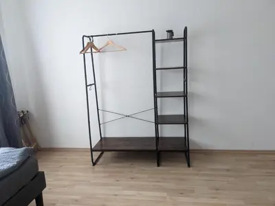 Ein Etagenbett oder Etagenbetten in einem Zimmer der Unterkunft Monteurwohnung 1 Ferienwohnung Business Appartement Velbert 6 Personen