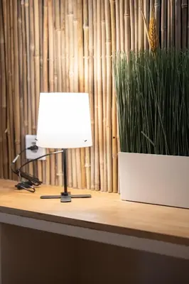 Grundriss der Unterkunft - Zen Haven Luxurious 3-Room Japanese-Themed Apartment with King-Size Beds, Balcony, Bamboo Accents, Entertainment Galore & Private Parking - Near Airport & Train Station -