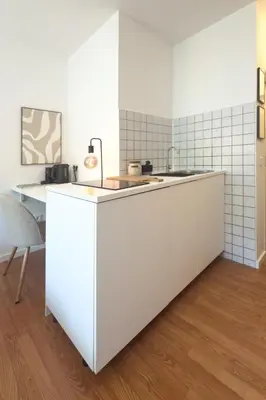 Küche/Küchenzeile in der Unterkunft Zentrales City-Apartment mit Free WiFi & Self Check-In & Balkon