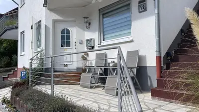 Das Gebäude in dem sich die Ferienwohnung befindet