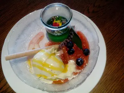 Essen im Hotel oder in der Nähe