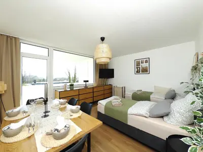 Ein Sitzbereich in der Unterkunft 6 Bed Upscale Apartment