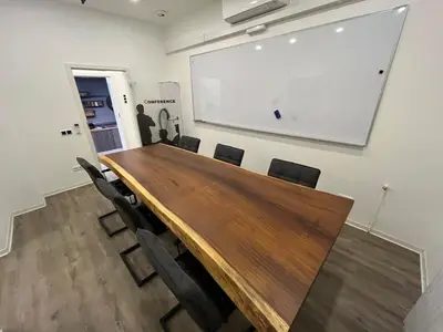 Der Geschäftsbereich oder Konferenzraum in der Unterkunft Fuchsbau Event- und Fotoapartment
