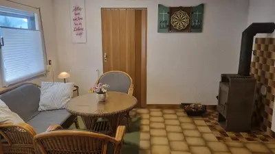Ein Sitzbereich in der Unterkunft Ferienwohnung Oberburg