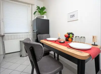 Küche/Küchenzeile in der Unterkunft Livemore24 - Apartment 1 in Herten West 24-7 Check-in