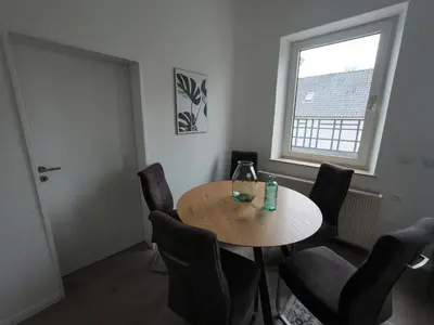 Ein Sitzbereich in der Unterkunft FEWO Solingen Beethovenstraße