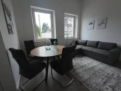 Ein Sitzbereich in der Unterkunft FEWO Solingen Beethovenstraße