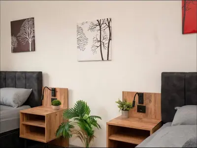 Ein Sitzbereich in der Unterkunft Livemore24 - Apartment 4 in Herten West 24-7 Check-in