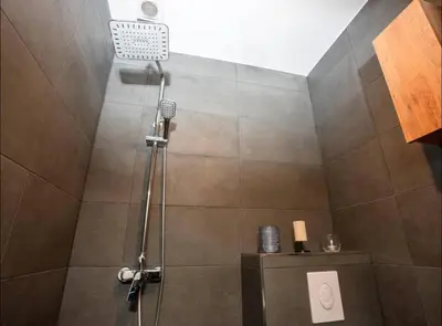 Ein Badezimmer in der Unterkunft Livemore24 - Apartment 2 in Oer-Erkenschwick WLAN