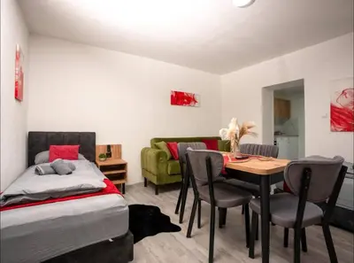 Ein Bett oder Betten in einem Zimmer der Unterkunft Livemore24 - Space in Herten West 24-7 Check-in