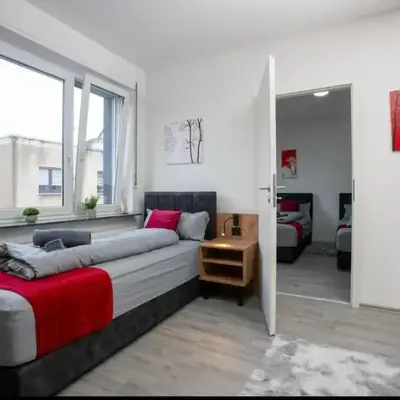 Livemore24 - Space in Herten West 24-7 Check-in