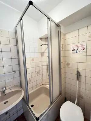 Ein Badezimmer in der Unterkunft Worker Apartment Gelsenkirchen