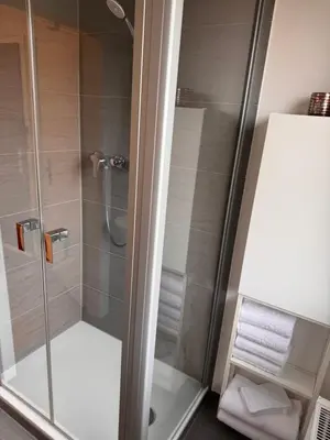 Ein Badezimmer in der Unterkunft Schönes Appartment im Saarner Auenland