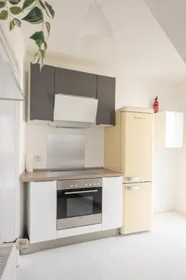 Küche/Küchenzeile in der Unterkunft Helle und moderne Wohnung in Unna