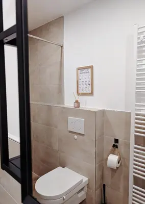 Ein Badezimmer in der Unterkunft Stadtwohnung mit Flair