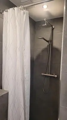 Ein Badezimmer in der Unterkunft TinyWohnung im Pott