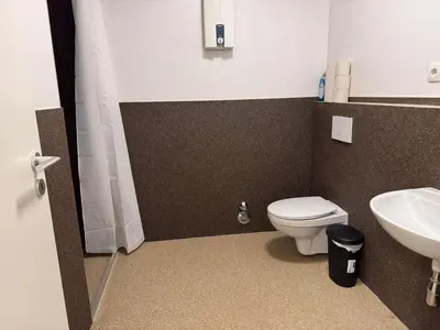 Ein Badezimmer in der Unterkunft T&K Apartments - Herne - comfortable 1-3 room apartments