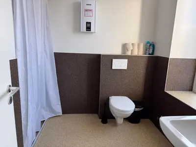 Ein Badezimmer in der Unterkunft T&K Apartments - Herne - comfortable 1-3 room apartments