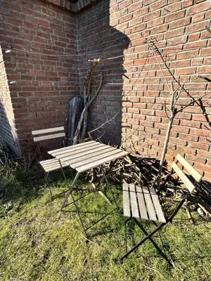 Ein Garten an der Unterkunft Winter's Retreat Apartment, privater Eingang und kostenloser Parkplatz
