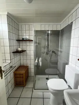 Ein Badezimmer in der Unterkunft Winter's Retreat Apartment, privater Eingang und kostenloser Parkplatz