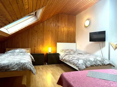 Ein Bett oder Betten in einem Zimmer der Unterkunft Apartment Doppelzimmer,City, Messe & Natur, gut VRR im Düssedlorf