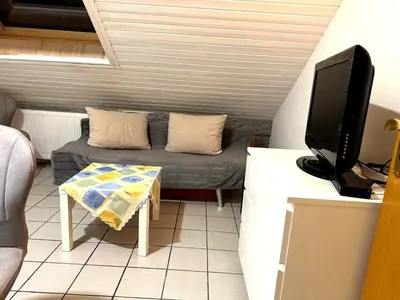 TV/Unterhaltungsangebot in der Unterkunft Ferienwohnung , ruhig gute Messe Anbindung,Parkplätze & Top- öffentliche Verkehrsmittel zur City und Messe