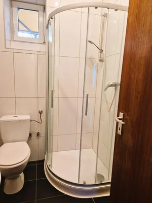 Ein Badezimmer in der Unterkunft Apartment Karolina