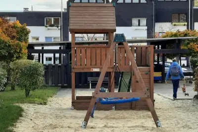 Ein Kinderspielbereich in der Unterkunft Sonnenblick-FeWo am Innenstadtrand von Schwerte