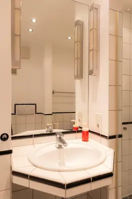 Ein Badezimmer in der Unterkunft Brunnenblick Gastromeile, City, Messe & Stadionnah