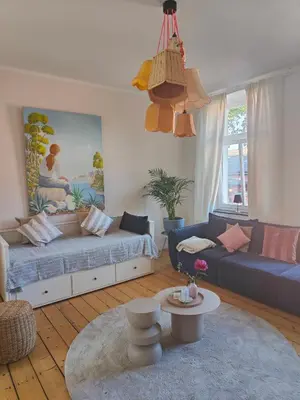 Ein Sitzbereich in der Unterkunft LöwenTAL an der Ruhr historisch im Grünen