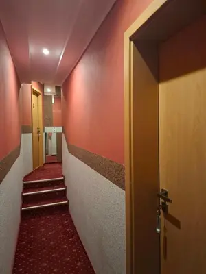 Grundriss der Unterkunft B&B Waldblick Hotel mit großem Parkplatz