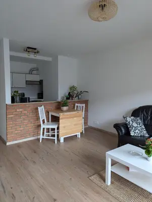 Küche/Küchenzeile in der Unterkunft Helle Wohnung in Erkrath